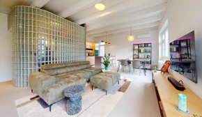 Urban Haven in city center with free parking